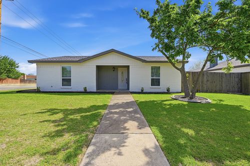 6656 Starnes Rd, Watauga, TX, 76148-1824 | Card Image