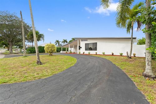 7731 Farragut St, Hollywood, FL, 33024-2519 | Card Image