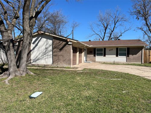 926 Warren Way, Richardson, TX, 75080-4011 | Card Image