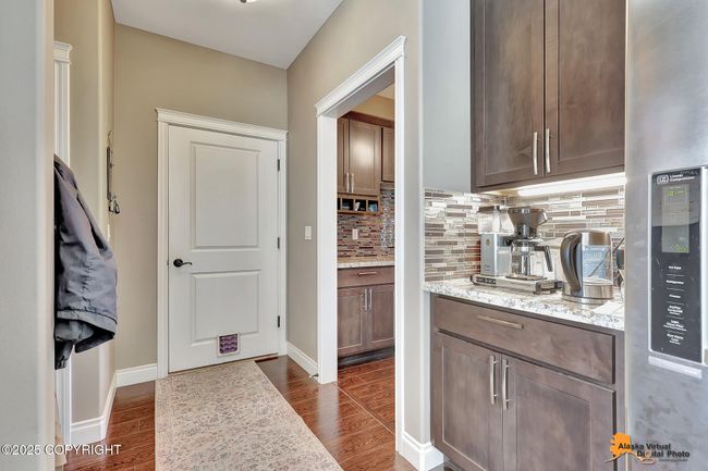 Kitchen/Garage Entry | Image 19