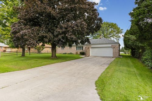 6367 Grandview Dr, Erie, MI, 48133-9663 | Card Image
