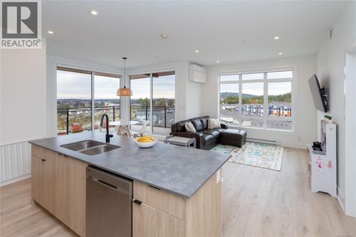 314-1110 Samar Cres, Victoria, BC, V9B7B2 | Card Image