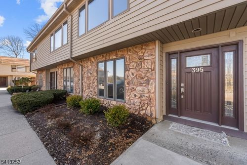 395 Mohegan Cir, Lafayette, NJ, 07848-4006 | Card Image