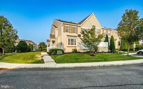 5-11 Granite Ln, CHESTER SPRINGS, PA, 19425-3819 | Card Image