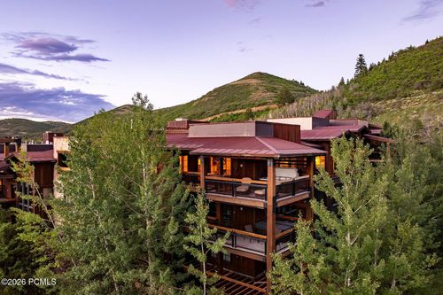 6437-2800 E Deer Valley Drive, Park City, UT, 84060 | Card Image