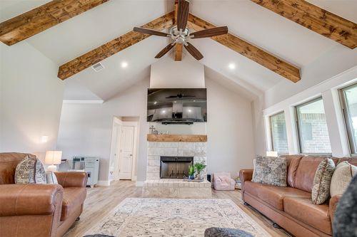 4017 Crick Ct, Brock, TX, 76087-4094 | Card Image