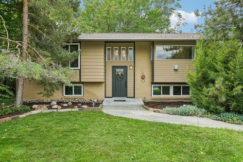 10888 Granite Dr, Sandy, UT, 84094-5012 | Card Image