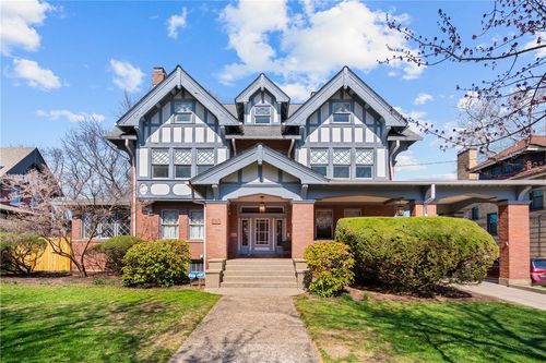 5705 Bartlett St, Squirrel Hill, PA, 15217 | Card Image