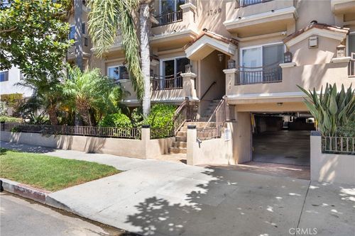 1740 S Westgate, Los Angeles, CA, 90025 | Card Image