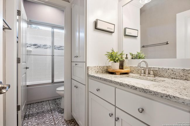 331 John Price, House other with 4 bedrooms, 3 bathrooms and null parking in Blanco TX | Image 16