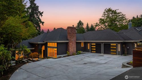 8402 Se 53rd Pl, Mercer Island, WA, 98040-4641 | Card Image