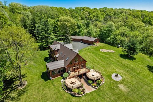 S1555 Farra Rd, LA VALLE, WI, 53941-9715 | Card Image