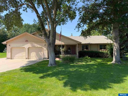 2132 Viking Pl, Grand Island, NE, 68803-2245 | Card Image