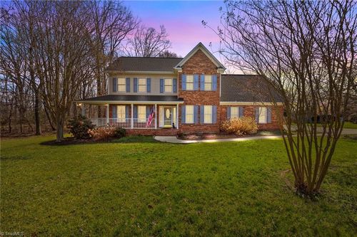 8092 Oak Creek Dr, Stokesdale, NC, 27357-9386 | Card Image