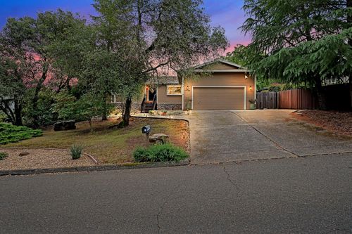 2744 Sandhurst Drive, Cameron Park, CA, 95682 | Card Image