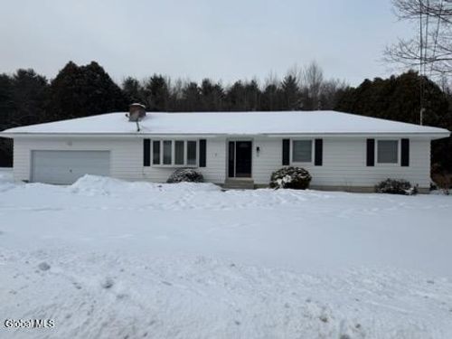 18 Bonner Dr, Queensbury, NY, 12804-1002 | Card Image