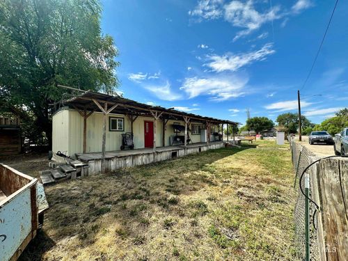201 E Starcher Ave, Parma, ID, 83660-6004 | Card Image