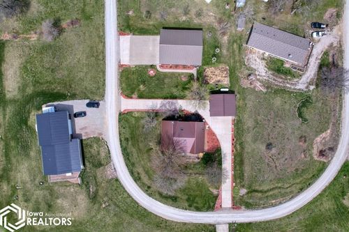 196 Lakeview Dr, Melrose, IA, 52569-7712 | Card Image