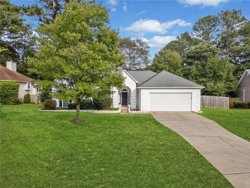 2376 Battle Forest Dr Sw, Marietta, GA, 30064-2628 | Card Image