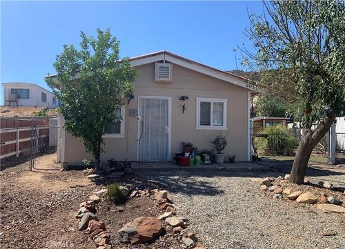 24191 Magnolia Rd, Menifee, CA, 92584-9282 | Card Image