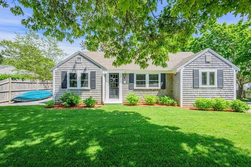 204 Trotting Park Rd, Dennis, MA, 02670 | Card Image