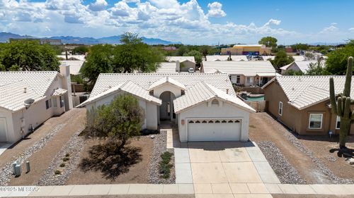 10018 E Paseo De La Masada, Tucson, AZ, 85747-5230 | Card Image
