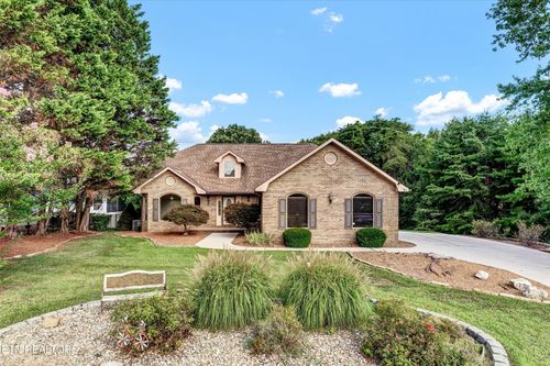 111 Ganega Trl, Vonore, TN, 37885-2654 | Card Image