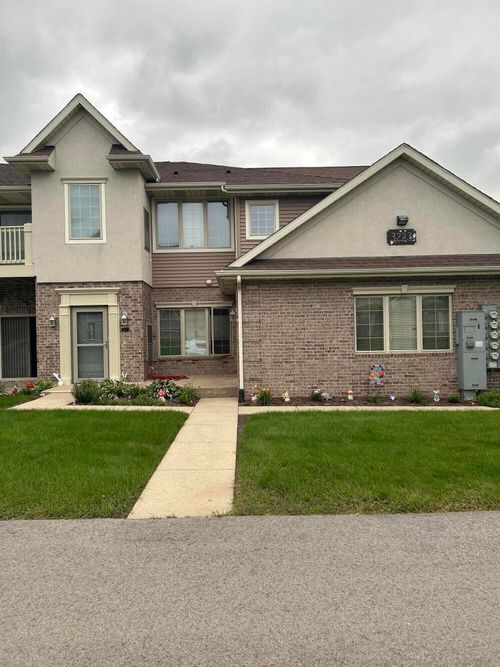 3223 55th Ct, Kenosha, WI, 53144-4627 | Card Image