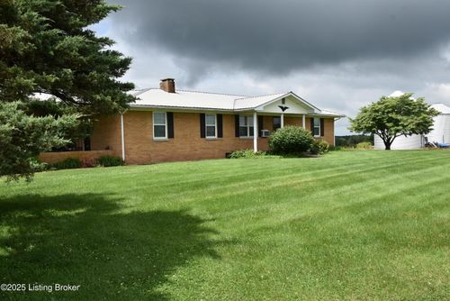 2805 Columbia Rd, Edmonton, KY, 42129-7911 | Card Image