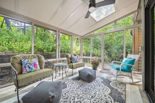 7017 Edenvale Blvd, Eden Prairie, MN, 55346-2512 | Card Image