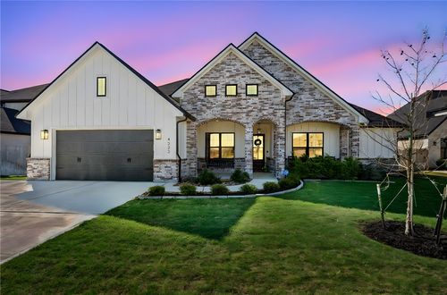 4223 Skylar Dr, College Station, TX, 77845-2253 | Card Image