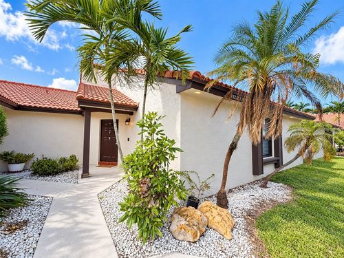 59e-15285 Sw 45th Ter, Miami, FL, 33185-4481 | Card Image