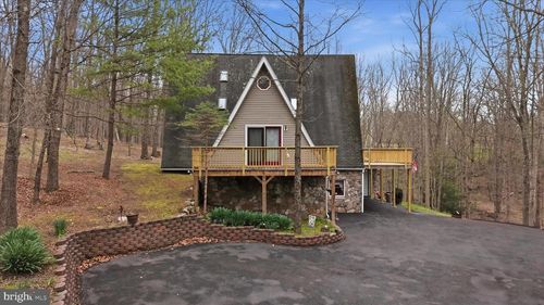 154 Spook Hollow Rd, Berkeley Springs, WV, 25411-8602 | Card Image