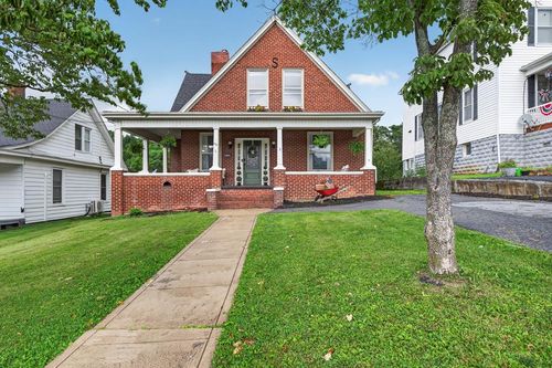 407 College St, Marion, VA, 24354-2403 | Card Image