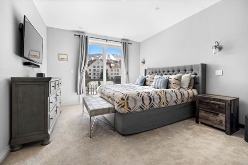 416-43 Middle Ridge Rd, Stratton Mtn, VT, 05155-9747 | Card Image