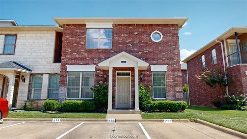 room-c-211 Forest Dr, College Station, TX, 77840-2081 | Card Image