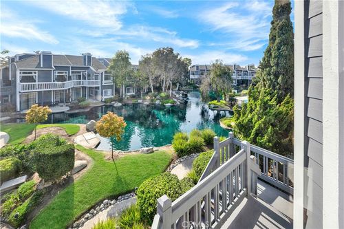 ci201-8181 Cape Hope Cir, Huntington Beach, CA, 92646-4474 | Card Image