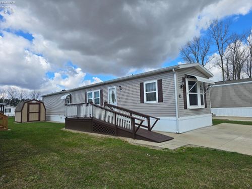 83-220 Maple Ln, Green Springs, OH, 44836-9693 | Card Image