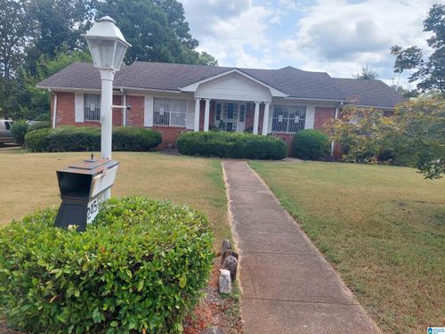 7245 Pine Tree Ln, Fairfield, AL, 35064-2433 | Card Image