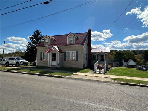 820 E Main St, Rural Valley Boro, PA, 16249 | Card Image