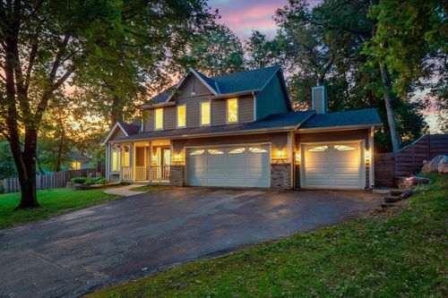 17251 Harrington Way, Lakeville, MN, 55044-9546 | Card Image