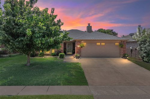 3604 Desert Mesa Rd, Roanoke, TX, 76262-4553 | Card Image