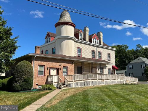 apt-2b-200 Pennsylvania Ave, ORELAND, PA, 19075-1261 | Card Image