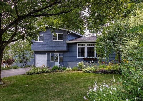 112 Haverhill Dr, Syracuse, NY, 13214-2421 | Card Image