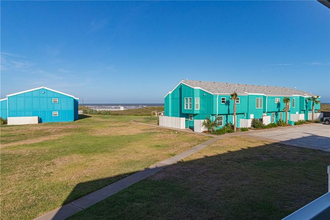 602 - 800 Beach Access Road 1 A, Condo with 3 bedrooms, 2 bathrooms and null parking in Port Aransas TX | Image 32