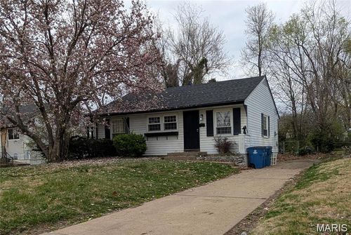 213 Cameron Rd, Saint Louis, MO, 63137-4212 | Card Image
