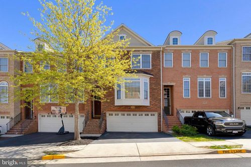 42076 Byrnes View Ter, ALDIE, VA, 20105-2659 | Card Image