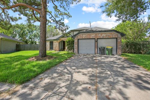 4303 Morris Ct, Pearland, TX, 77584-4901 | Card Image