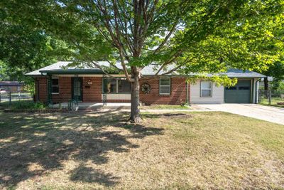 600 E Greenway St, House other with 3 bedrooms, 1 bathrooms and null parking in Derby KS | Image 2