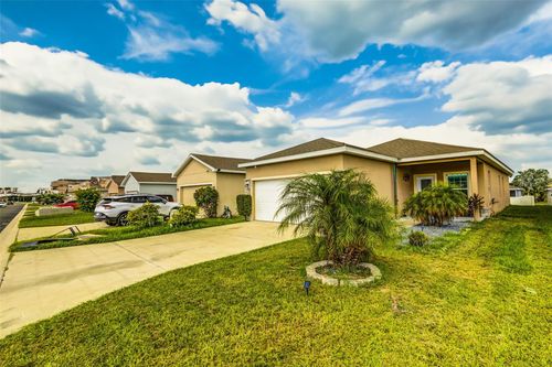 2932 Whispering Trails Dr, WINTER HAVEN, FL, 33884-1847 | Card Image